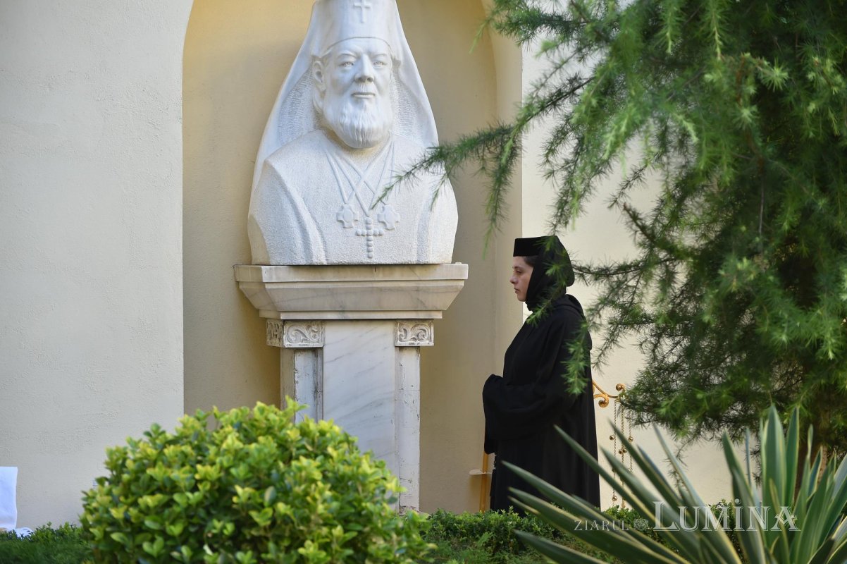 Cinstirea Înaintemergătorului Ioan la Altarul de vară al Reşedinţei Patriarhale 218335