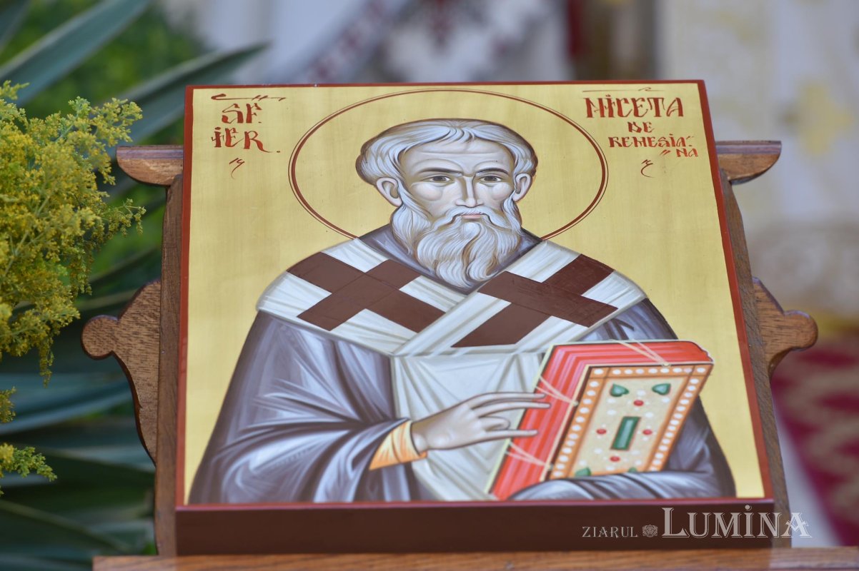 Cinstirea Înaintemergătorului Ioan la Altarul de vară al Reşedinţei Patriarhale 218337