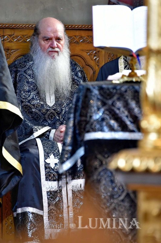 Fotografii artistice ale Publicațiilor Lumina 218283