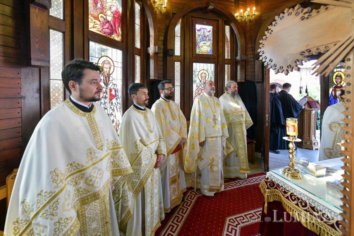 Hramul istoric al Mănăstirii Plumbuita din București 218412