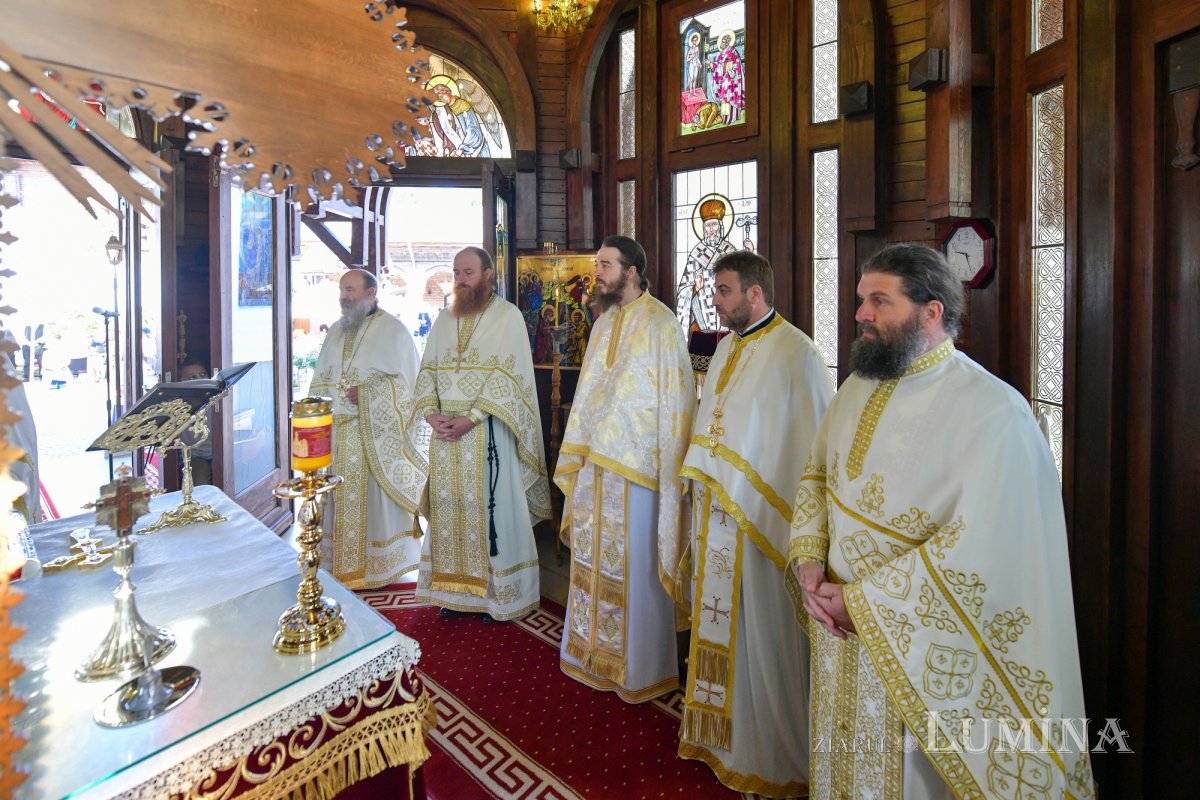 Hramul istoric al Mănăstirii Plumbuita din București 218413