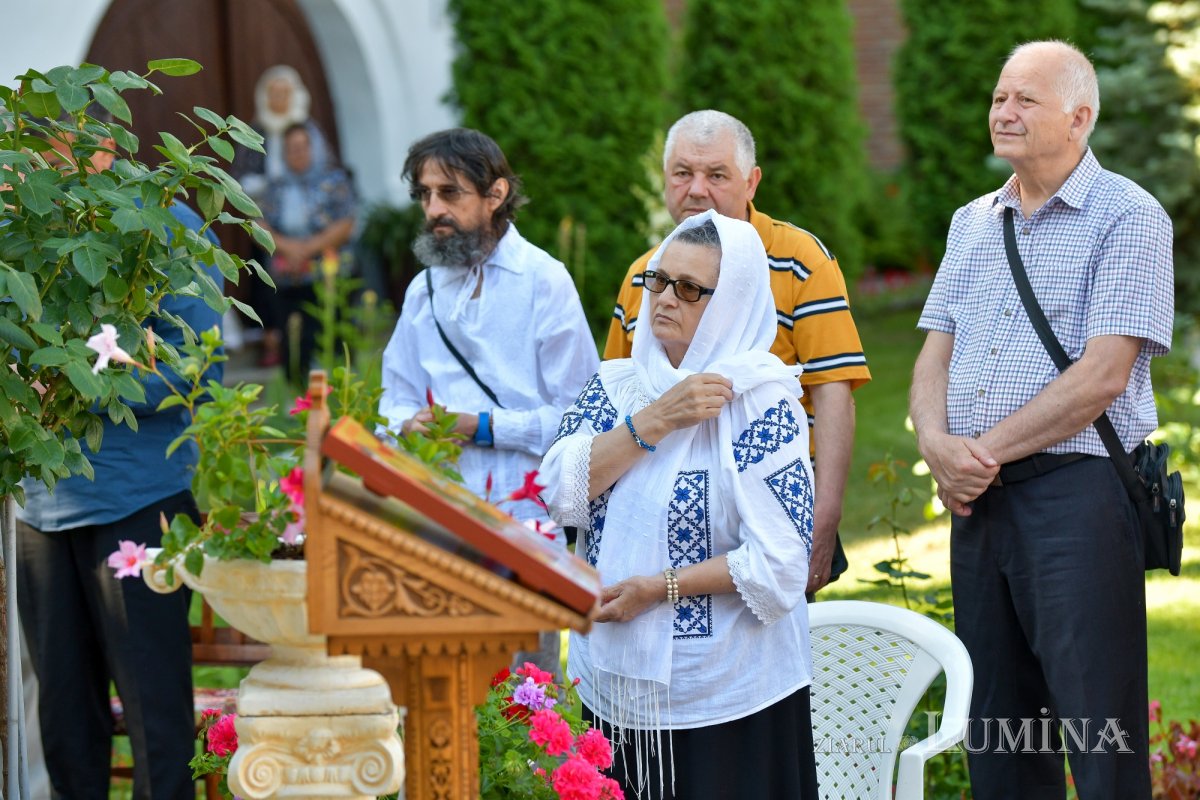 Hramul istoric al Mănăstirii Plumbuita din București 218420