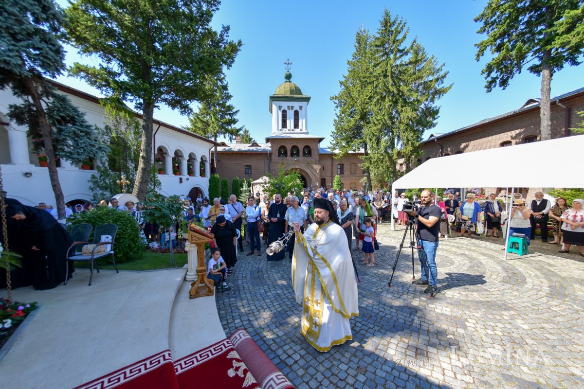 Hramul istoric al Mănăstirii Plumbuita din București 218428