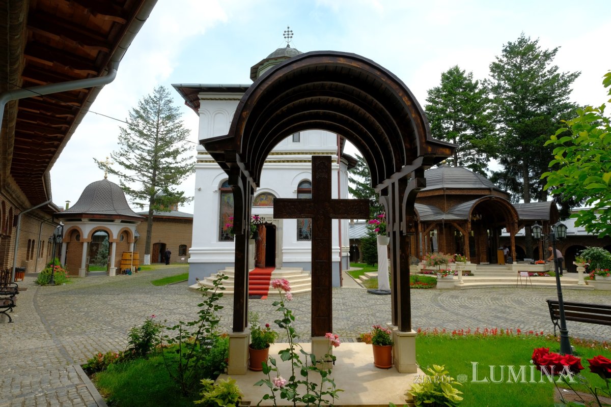 Istorie și spiritualitate la Mănăstirea Plumbuita 218254