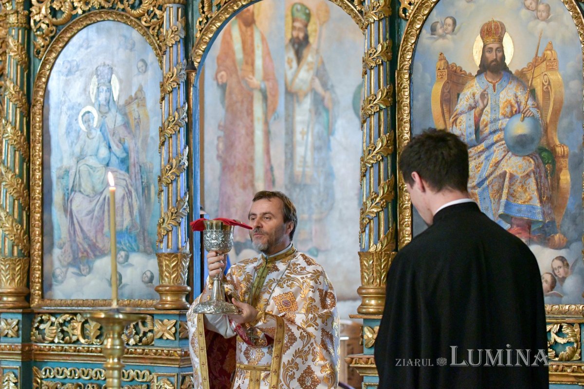 Teologii bucureșteni au depus jurământul de credință 218751