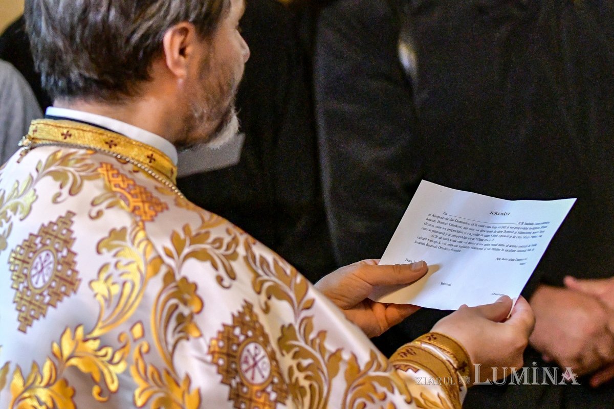 Teologii bucureșteni au depus jurământul de credință 218755