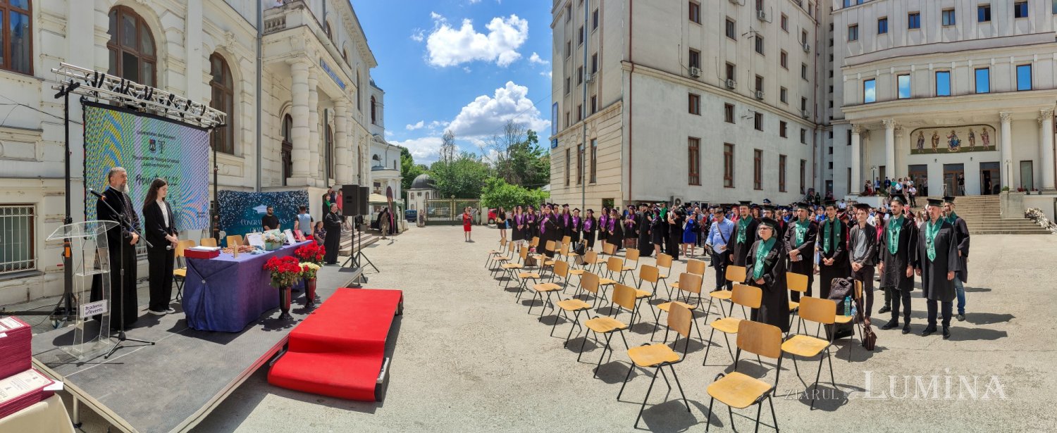 Teologii bucureșteni au depus jurământul de credință 218765