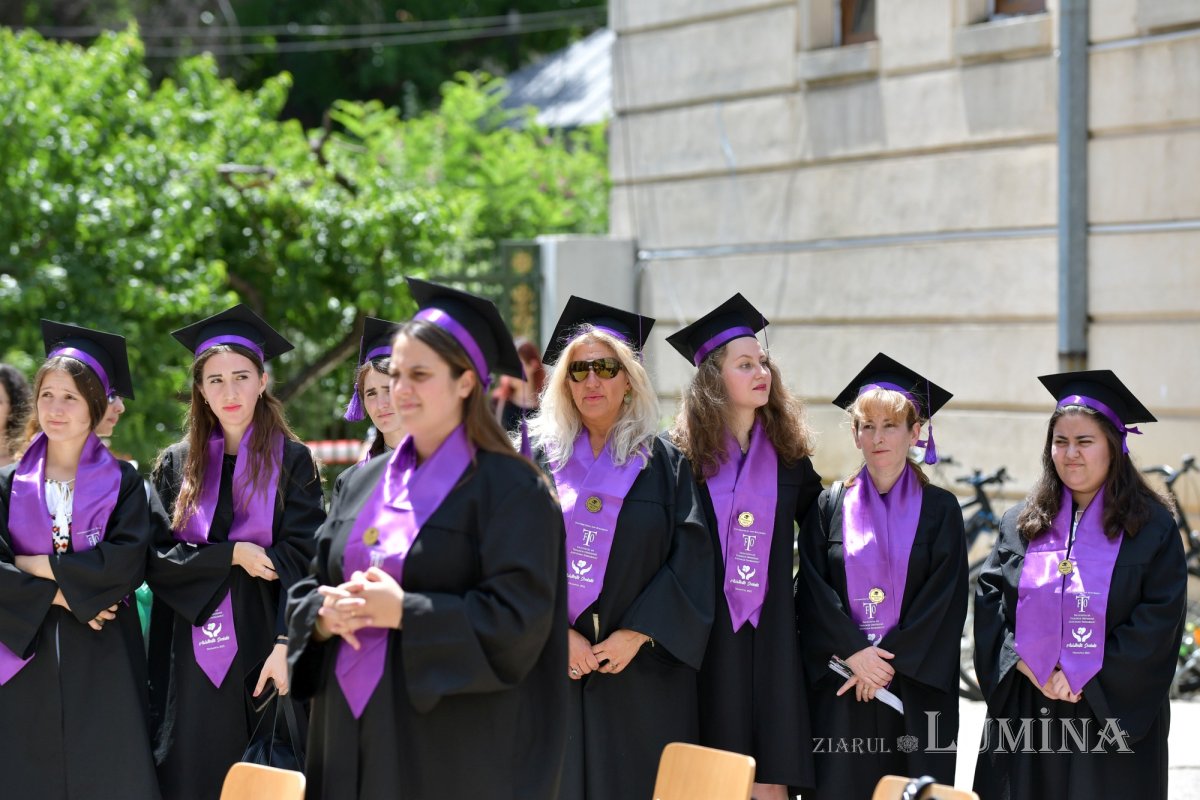 Teologii bucureșteni au depus jurământul de credință 218772