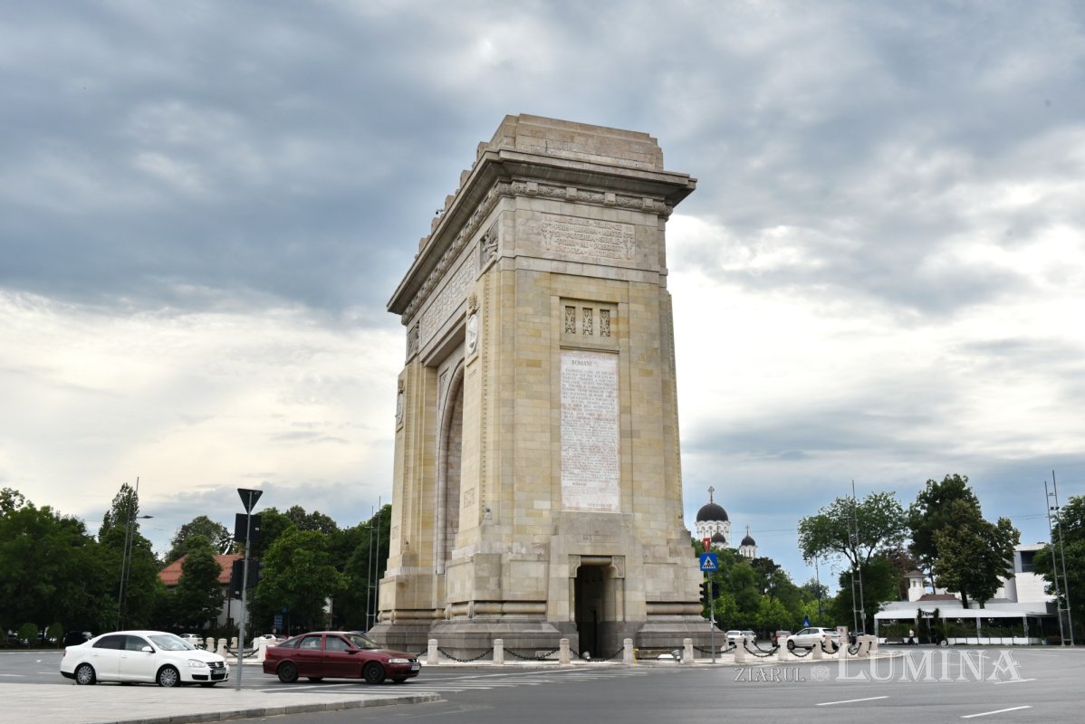 Un Arc peste timp 218741