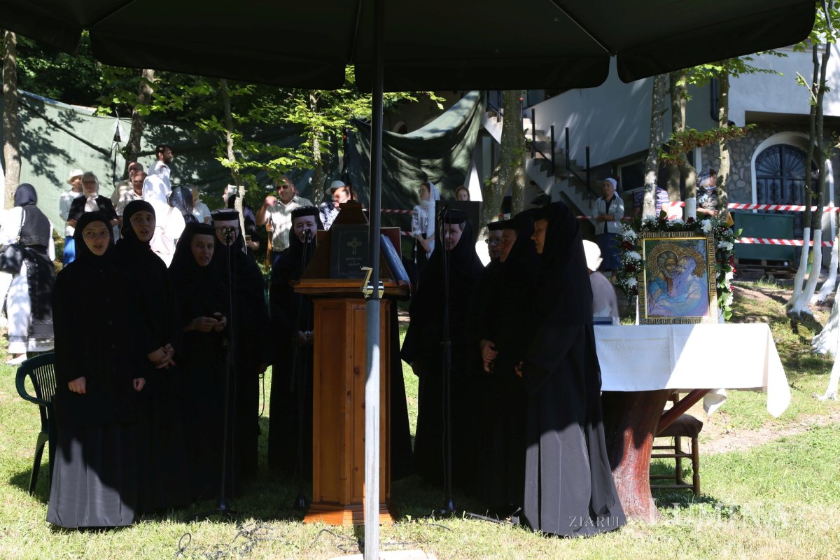 Mănăstirea Cârţişoara, lavra din Ţara Făgăraşului 218882