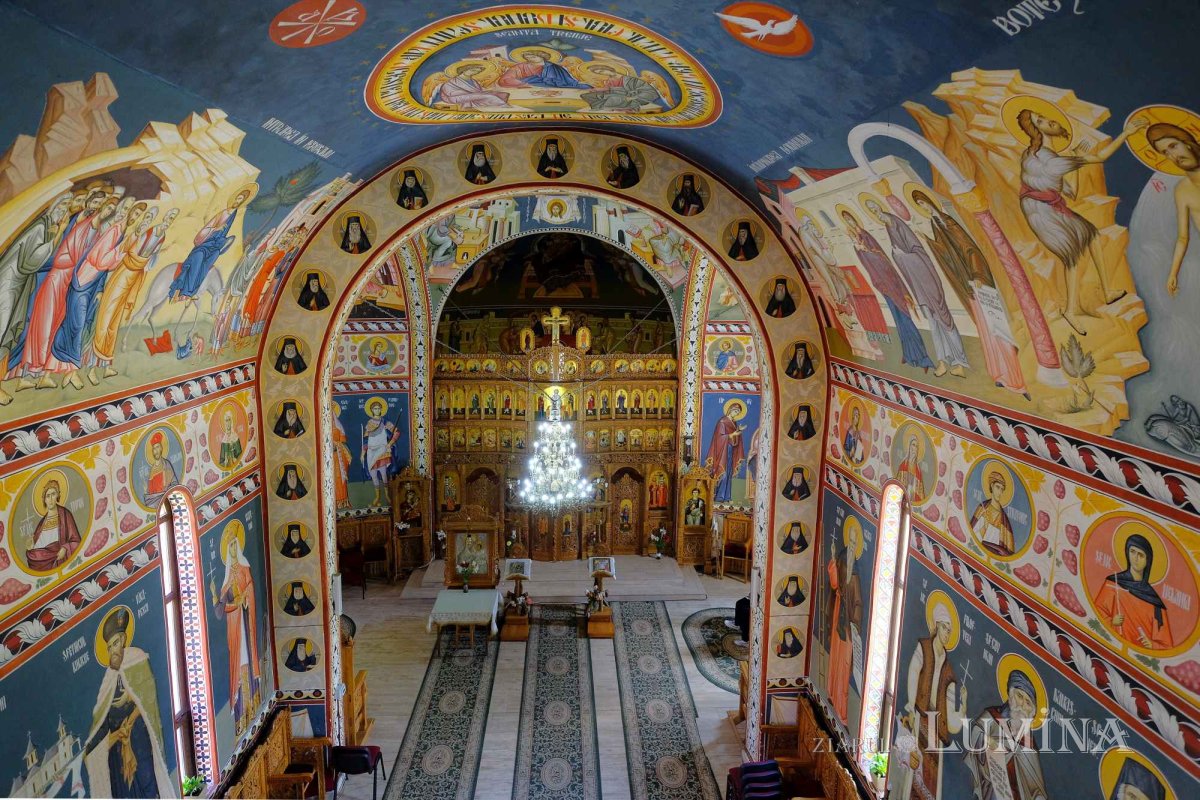 Biserica din Lopătari, ca un luminiș cosmic al sufletului 219489
