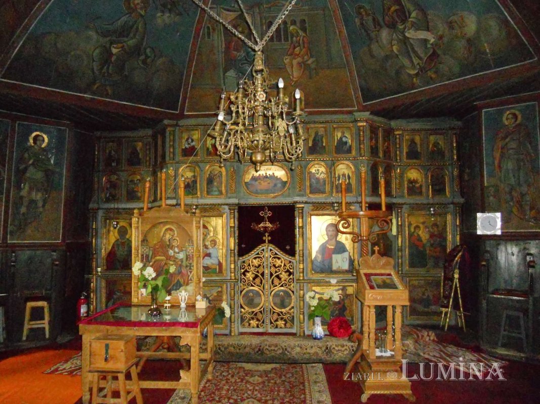 Biserica din Lopătari, ca un luminiș cosmic al sufletului 219495