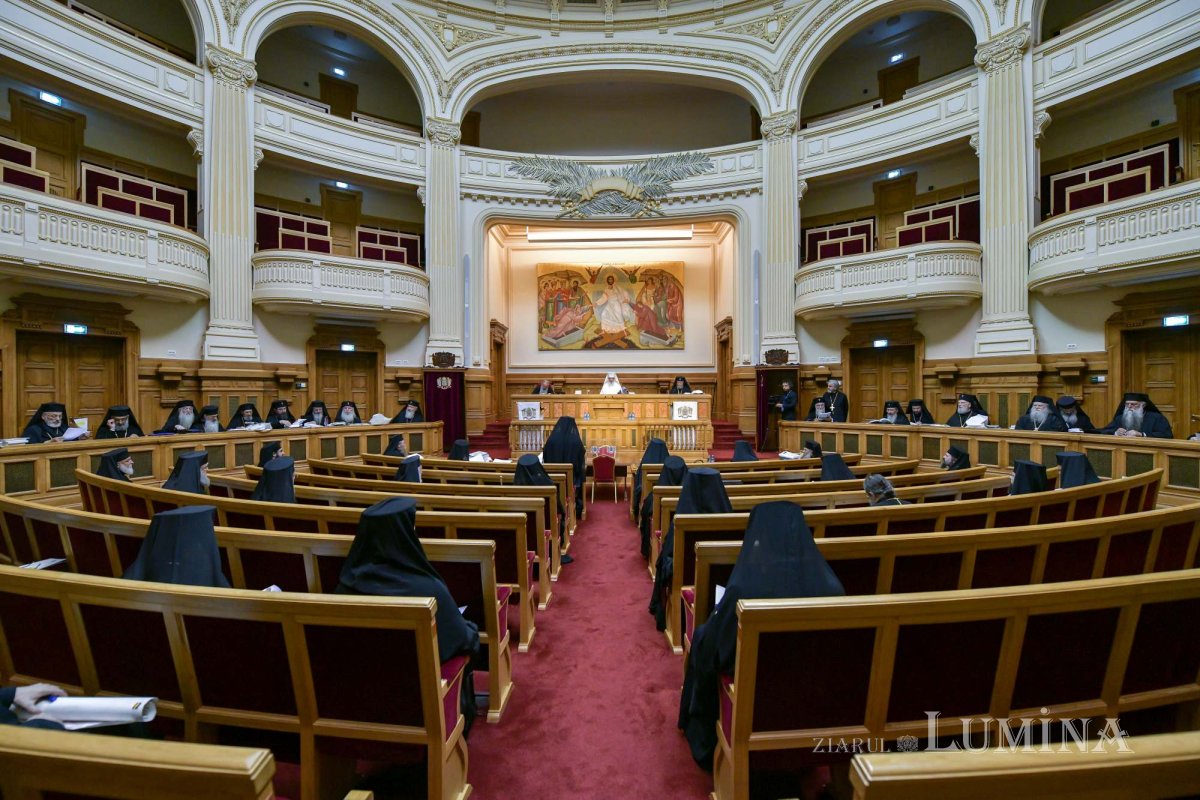 Sfântul Sinod s-a întrunit  în şedinţă de lucru 219539