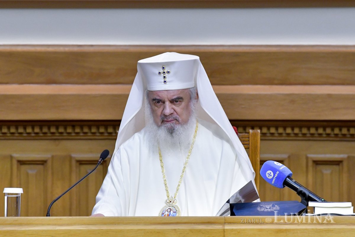 Sfântul Sinod s-a întrunit  în şedinţă de lucru 219542