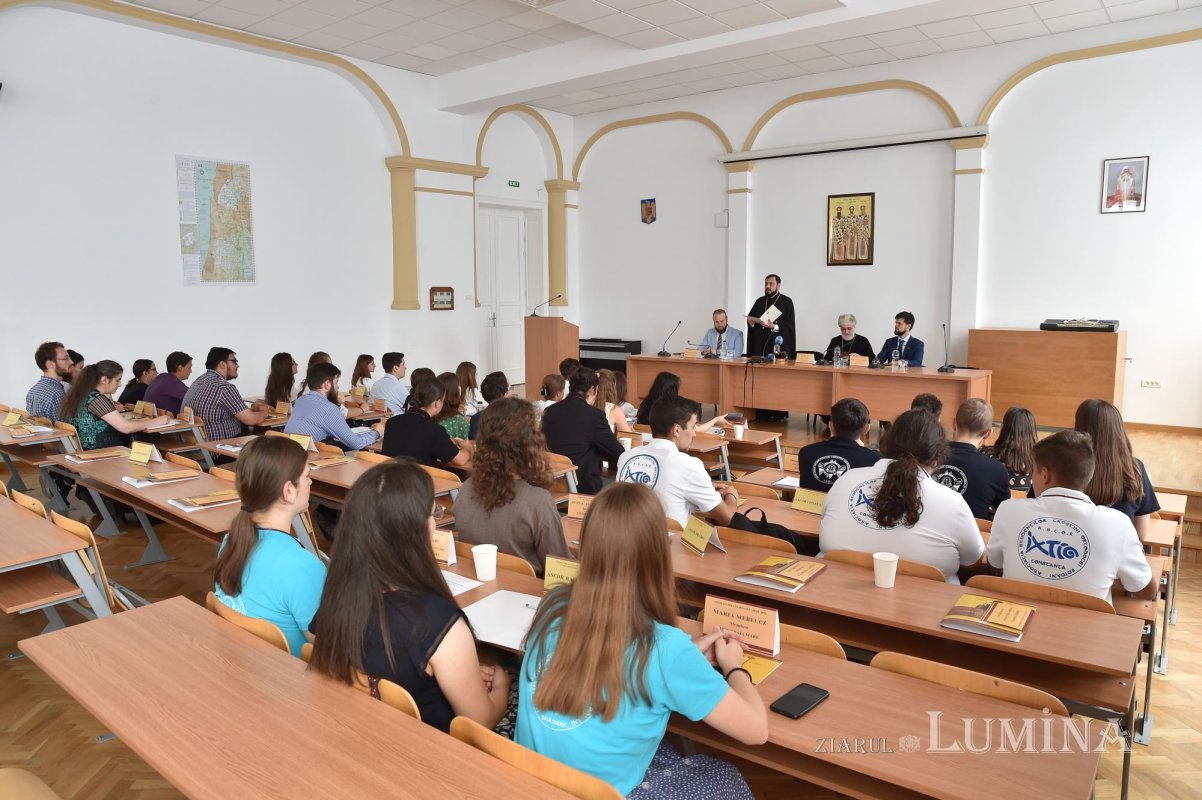 Consfătuirea națională ASCOR, la București 219800