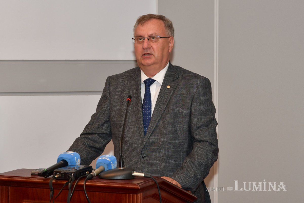 Eveniment academic dedicat Sfântului Ierarh Varlaam, Mitropolitul Moldovei 219847