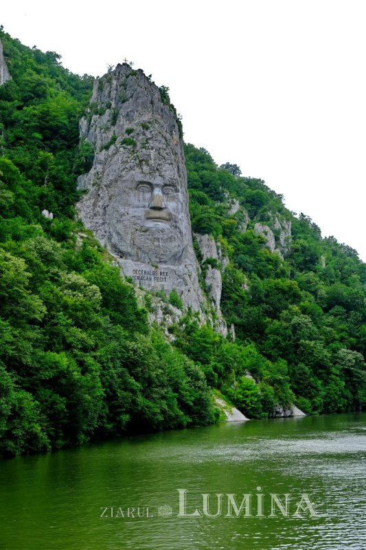 Fotografii artistice ale Publicațiilor Lumina 219751