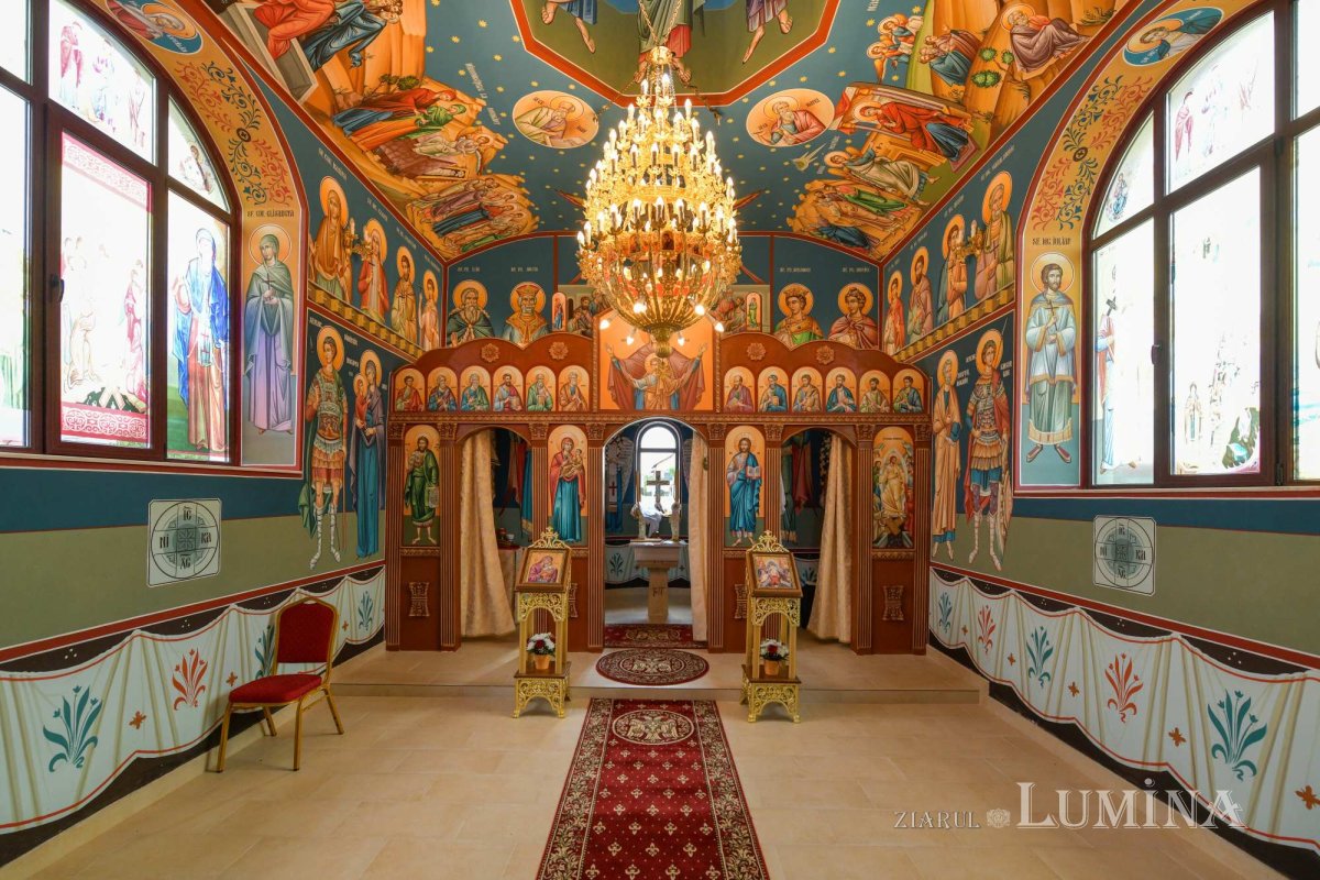 Biserică înnoită pentru pomenirea celor adormiți în Mizil 220017