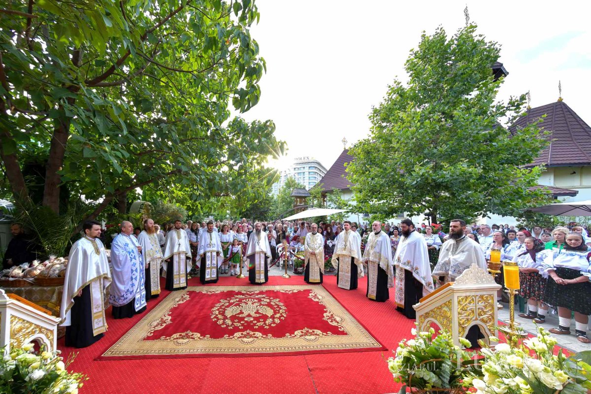 Icoana „Prodromița” cinstită la Paraclisul Catedralei Naţionale 220199