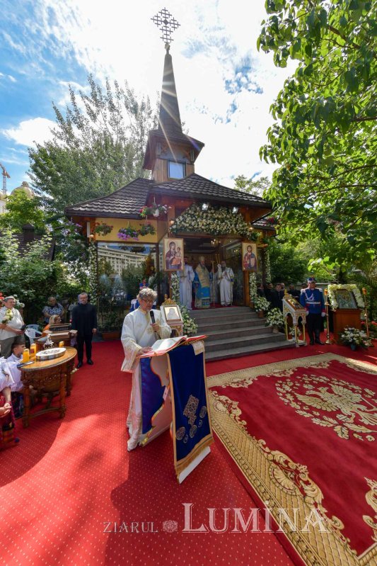 Icoana „Prodromița” cinstită la Paraclisul Catedralei Naţionale 220233