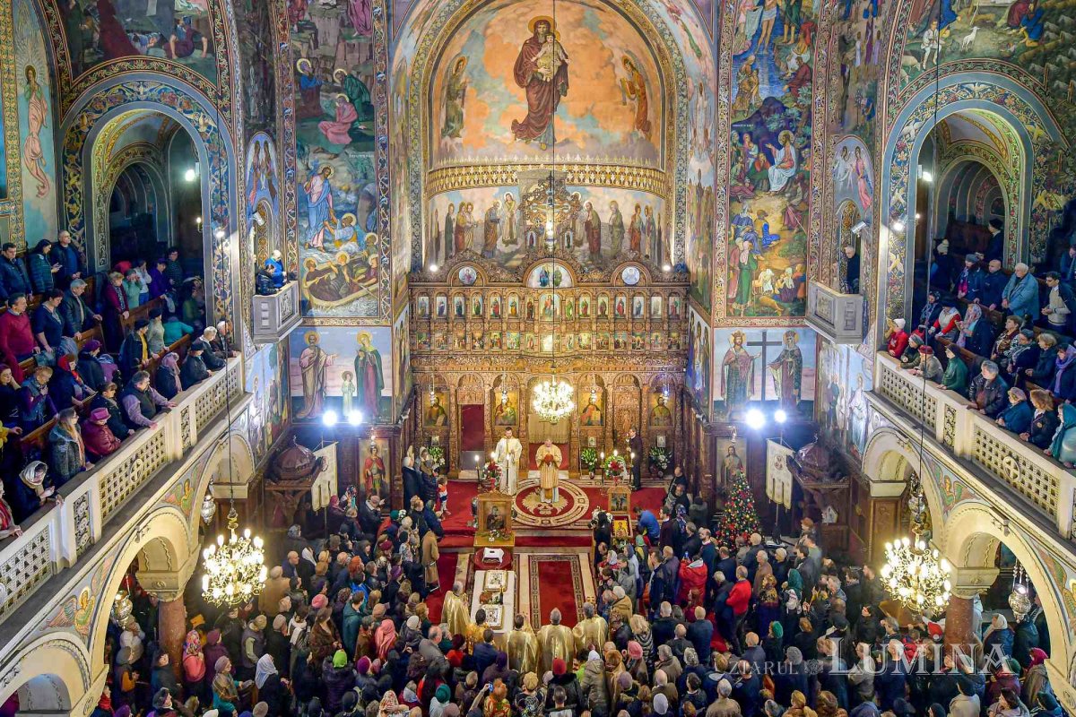 Matei 12, 46-50; 13, 1-3 (Mama și frații Domnului) 220381