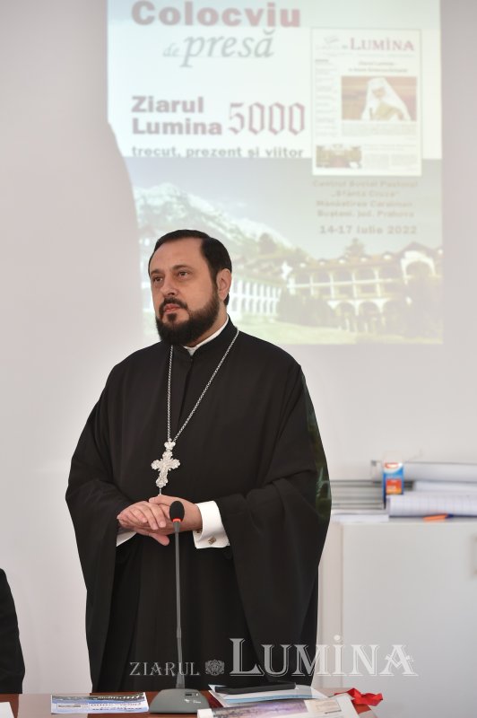 „Ziarul Lumina 5.000”: colocviu de presă la Mănăstirea Caraiman 220564