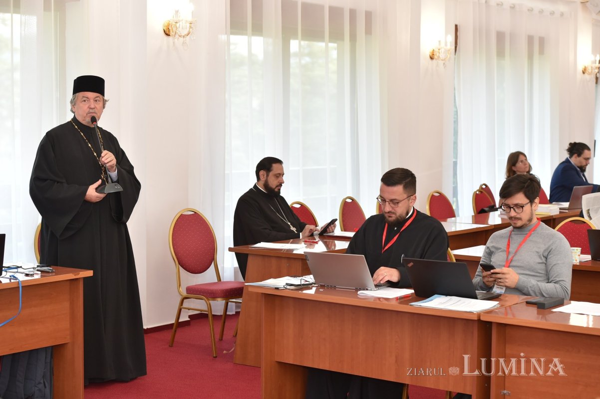 „Ziarul Lumina 5.000”: colocviu de presă la Mănăstirea Caraiman 220565