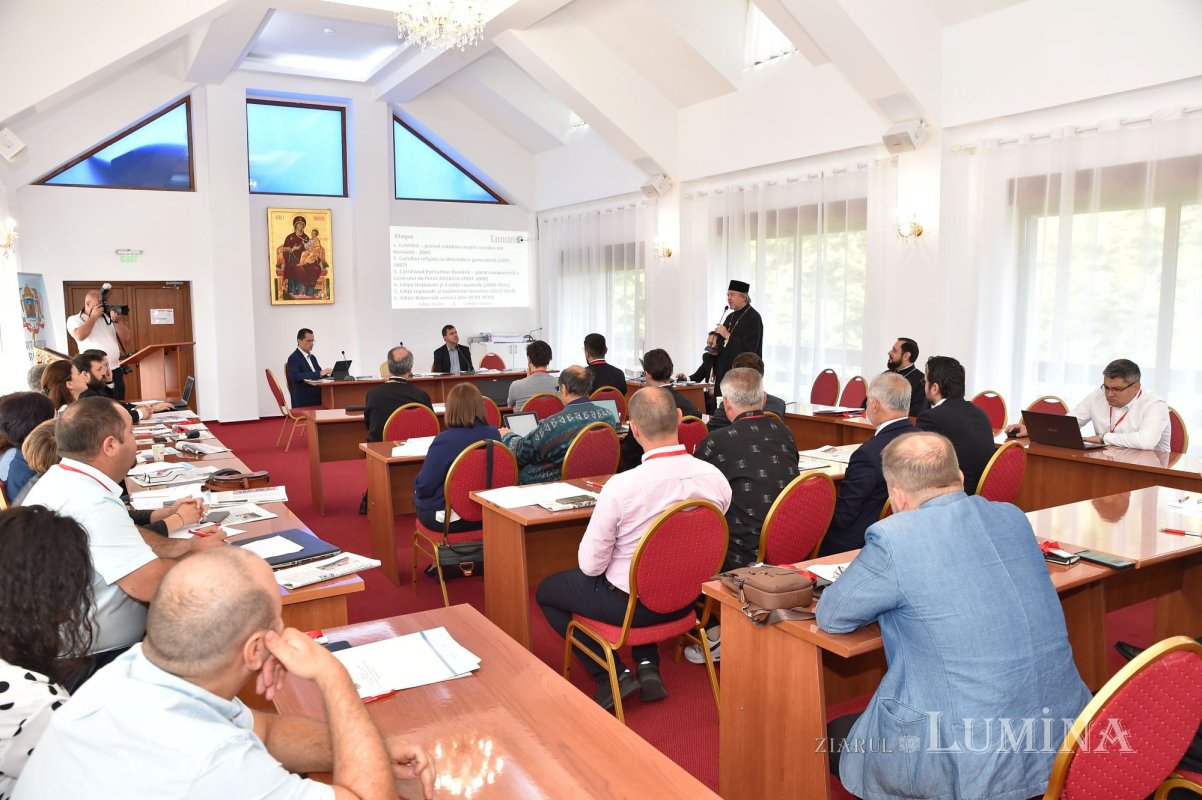 „Ziarul Lumina 5.000”: colocviu de presă la Mănăstirea Caraiman 220566