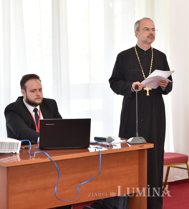 „Ziarul Lumina 5.000”: colocviu de presă la Mănăstirea Caraiman 220567