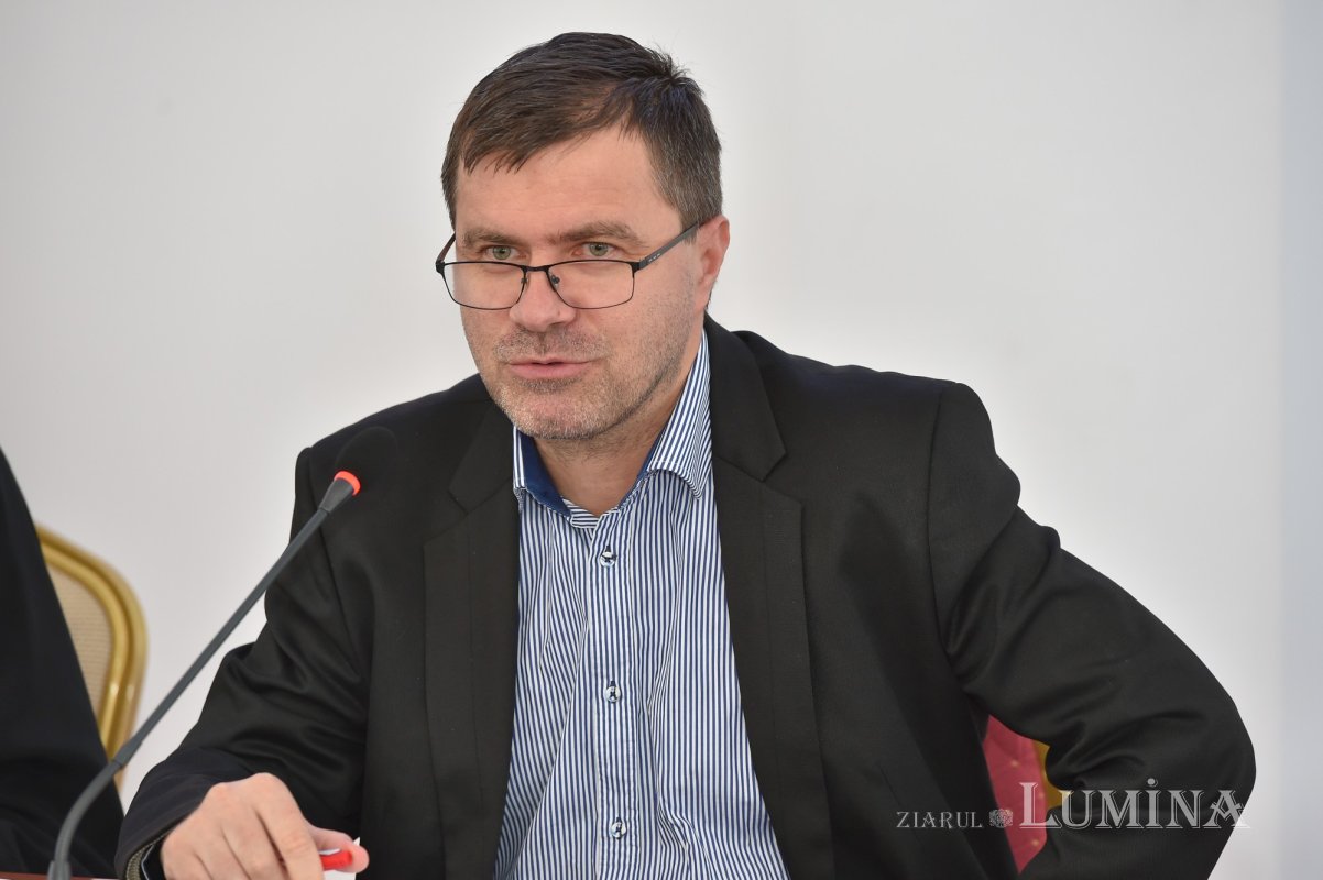 „Ziarul Lumina 5.000”: colocviu de presă la Mănăstirea Caraiman 220573