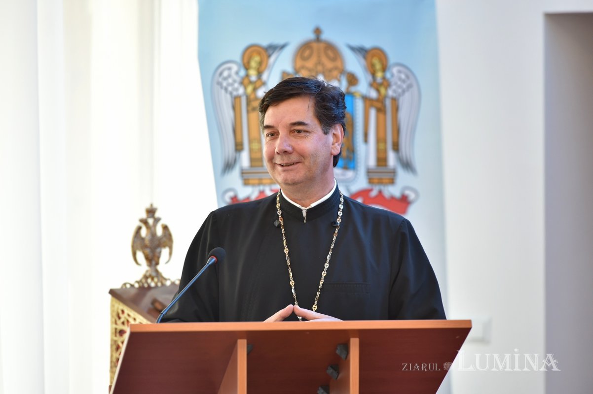 „Ziarul Lumina 5.000”: colocviu de presă la Mănăstirea Caraiman 220579