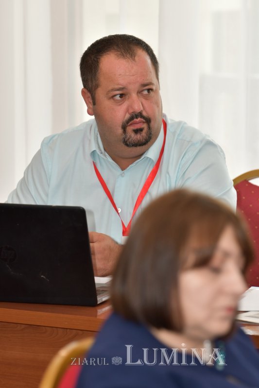 „Ziarul Lumina 5.000”: colocviu de presă la Mănăstirea Caraiman 220599