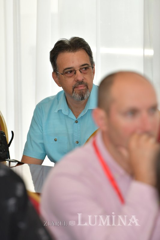 „Ziarul Lumina 5.000”: colocviu de presă la Mănăstirea Caraiman 220603