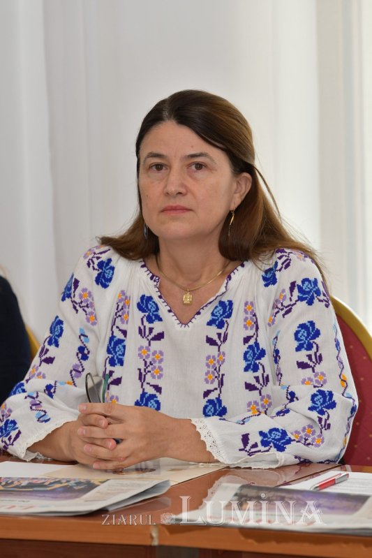 „Ziarul Lumina 5.000”: colocviu de presă la Mănăstirea Caraiman 220612