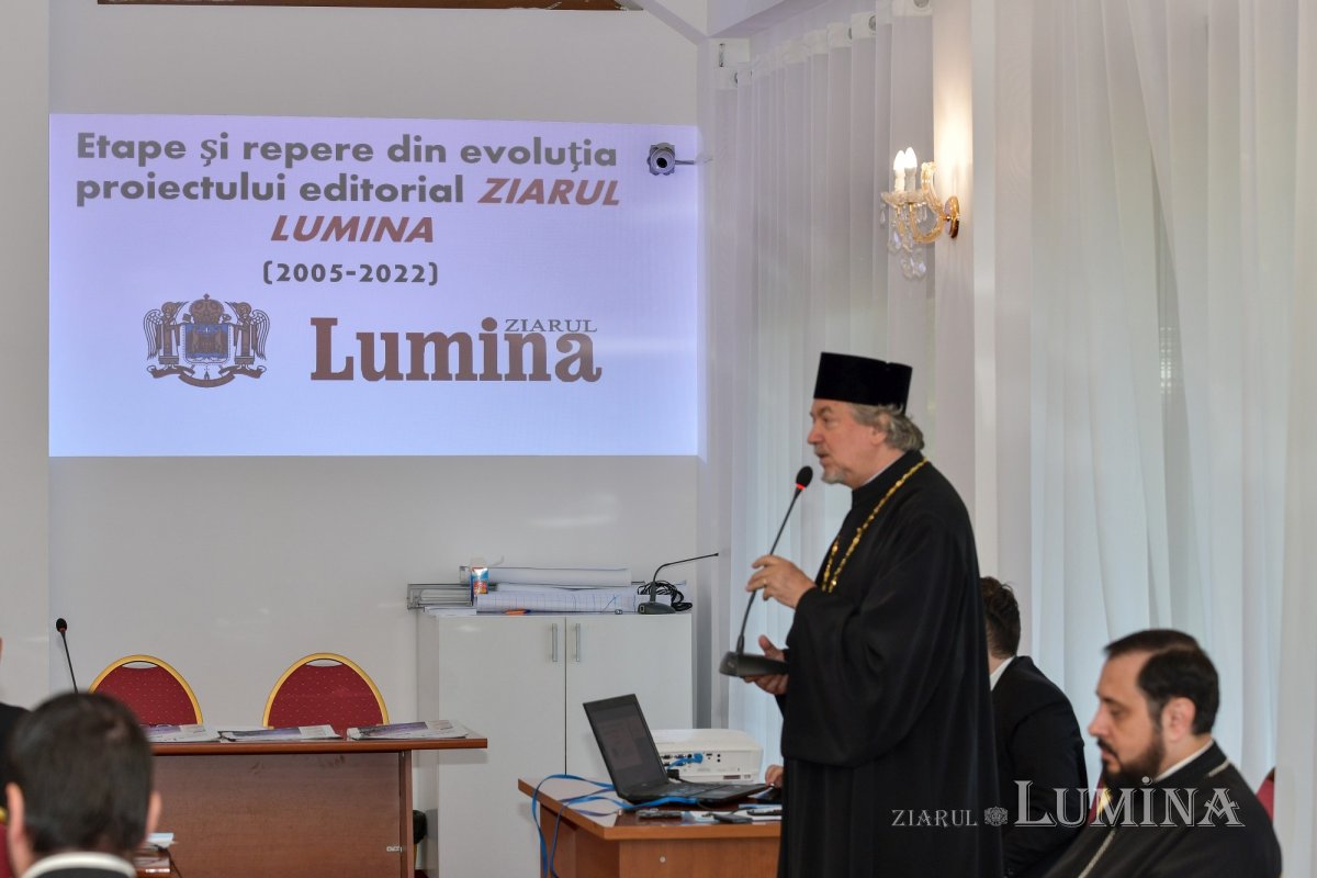 „Ziarul Lumina 5.000”: colocviu de presă la Mănăstirea Caraiman 220616