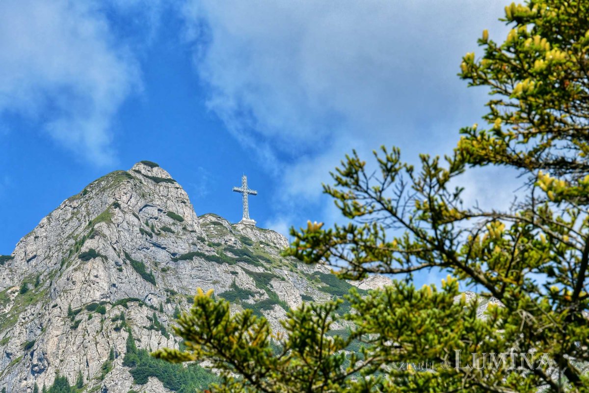 „Ziarul Lumina 5.000”: colocviu de presă la Mănăstirea Caraiman 220633