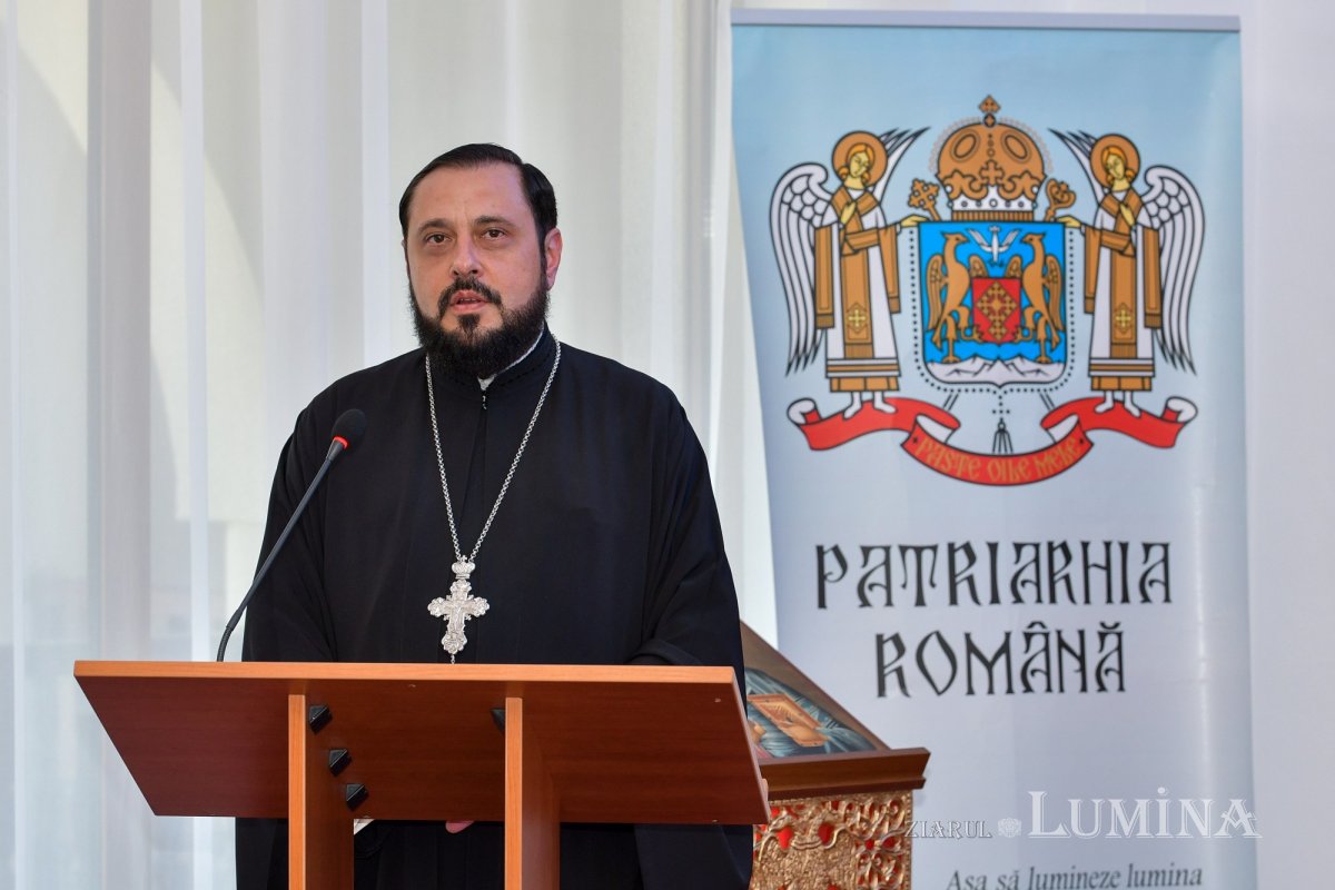 „Ziarul Lumina 5.000”: colocviu de presă la Mănăstirea Caraiman 220637