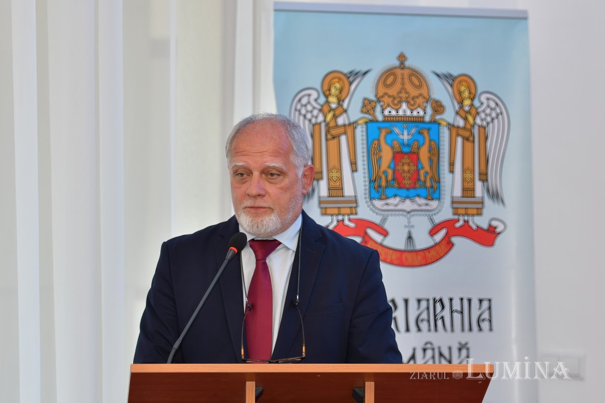 „Ziarul Lumina 5.000”: colocviu de presă la Mănăstirea Caraiman 220642