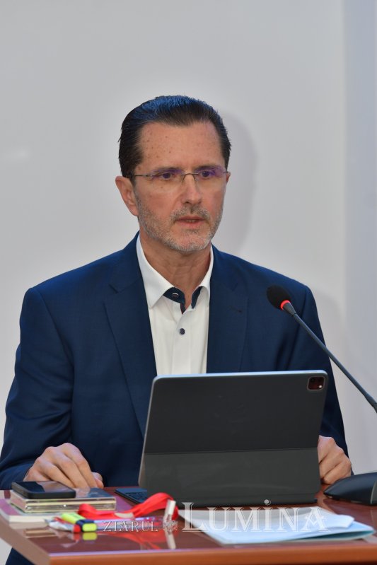 „Ziarul Lumina 5.000”: colocviu de presă la Mănăstirea Caraiman 220643