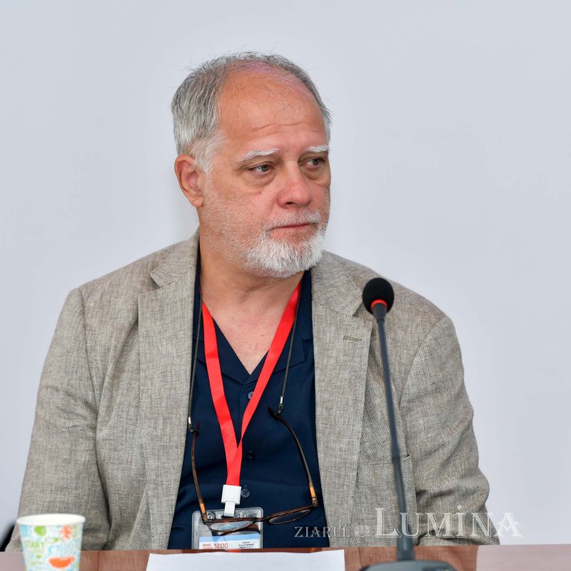 „Ziarul Lumina 5.000”: colocviu de presă la Mănăstirea Caraiman 220649