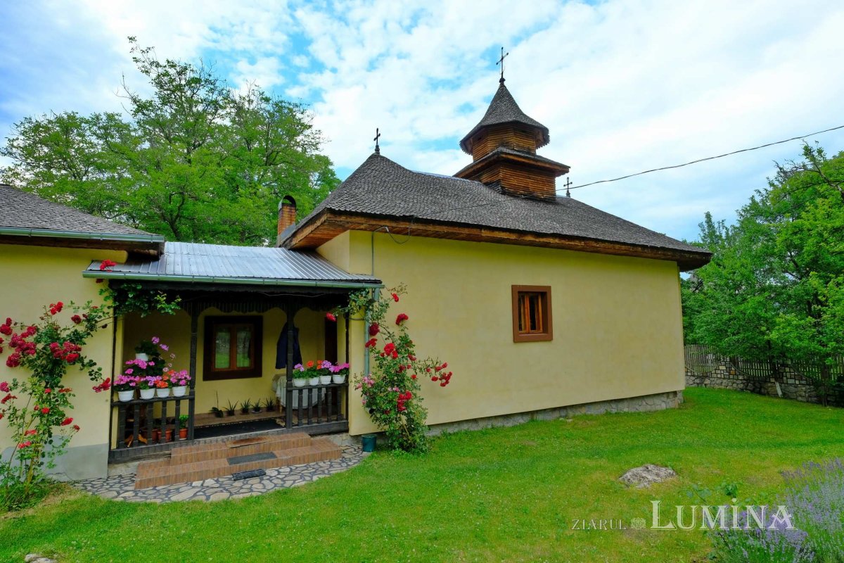 A trăi în duhul Sfântului Vasile de la Poiana Mărului 220831