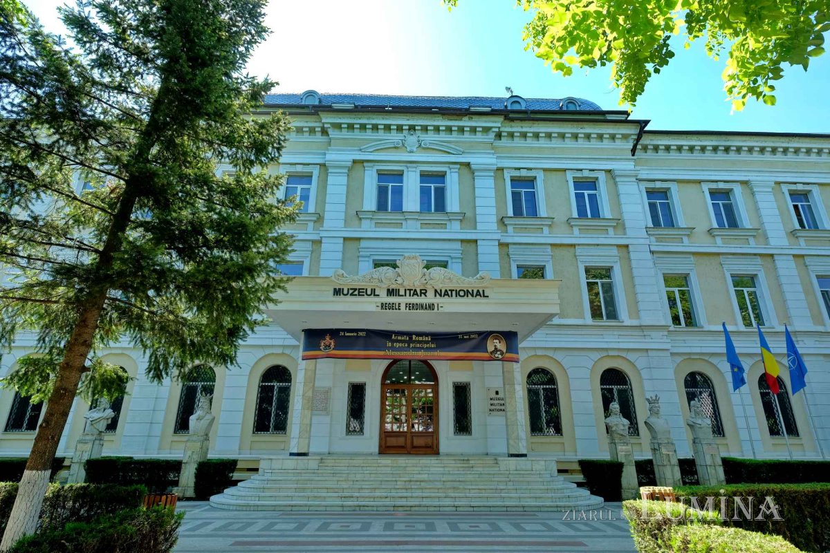 Preoţi cu crucea-n frunte, căci oastea e creştină 221074