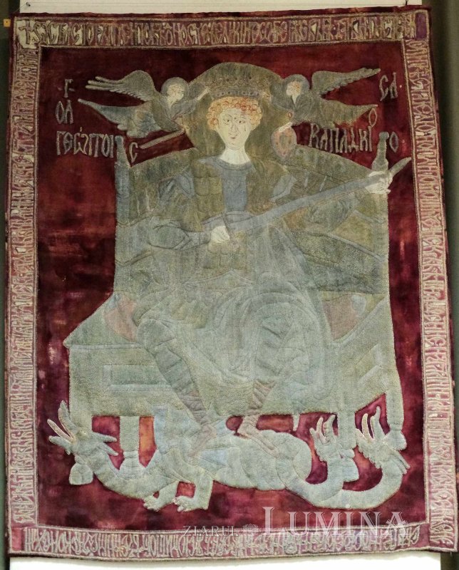 Preoţi cu crucea-n frunte, căci oastea e creştină 221089