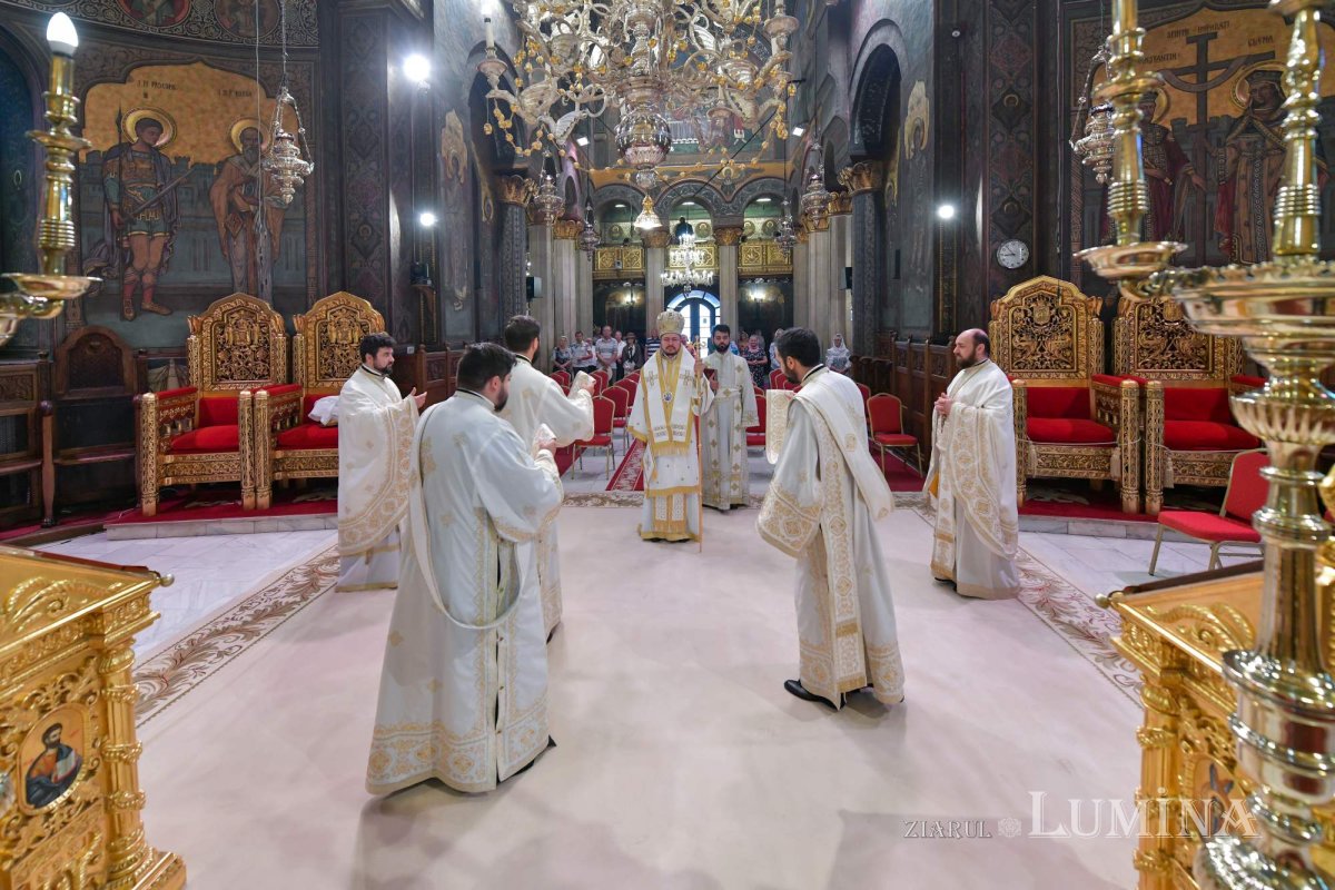 Ziua de naștere a Patriarhului României sărbătorită prin rugăciune 221184