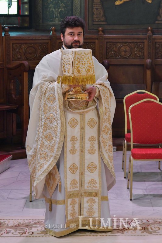 Ziua de naștere a Patriarhului României sărbătorită prin rugăciune 221199