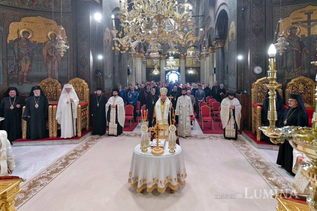 Ziua de naștere a Patriarhului României sărbătorită prin rugăciune 221207
