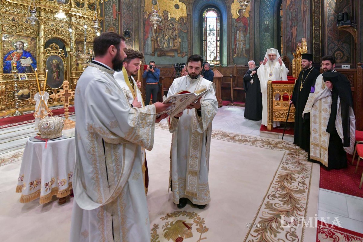Ziua de naștere a Patriarhului României sărbătorită prin rugăciune 221209