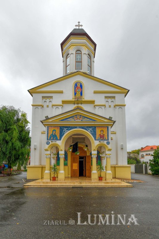 Pantelimon, un sfânt doctor iubit de români 221585