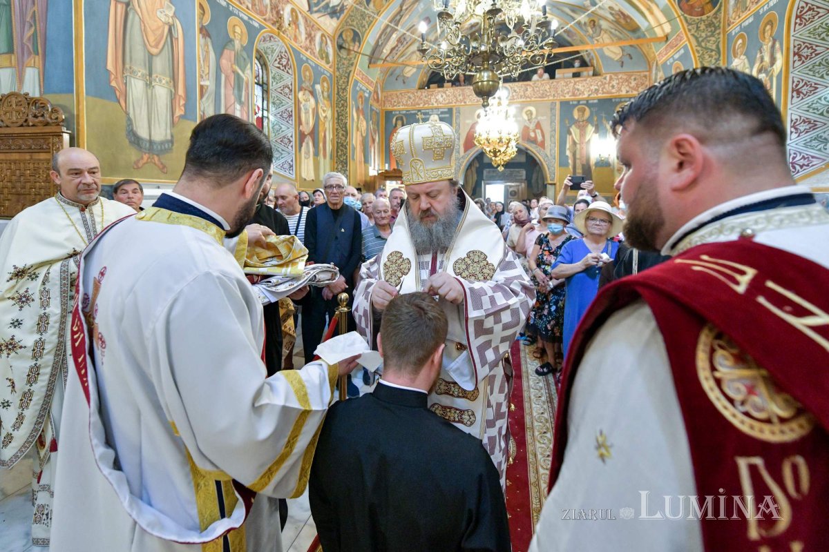 Prinos adus Tămăduitorului Pantelimon în orașul său din Ilfov 221678