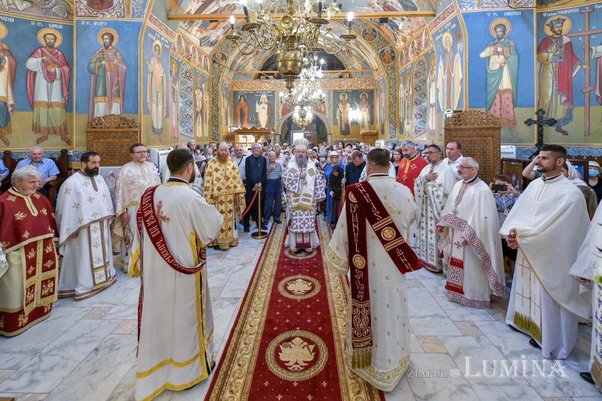 Prinos adus Tămăduitorului Pantelimon în orașul său din Ilfov 221683